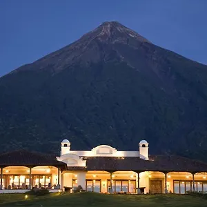 La Reunion Golf And Residences ***** Antigua